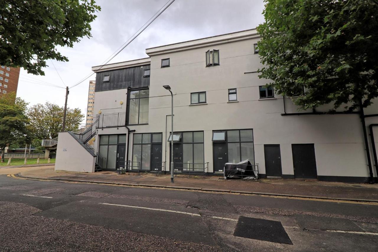 Stylish & Modern Apartment - Southend Stays Exteriör bild
